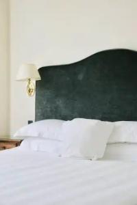 Riviera & Maximilian's - 75