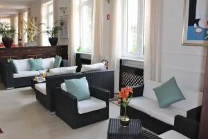 Hotel «Riviera Varazze», Варацце