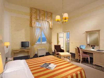 Grand Royal - 56