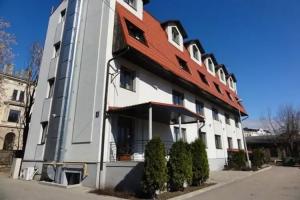Riverside Hotel, Рига