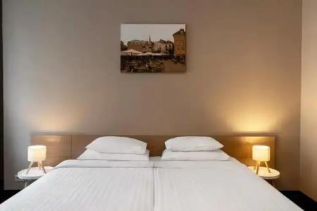 Rixwell Terrace Design with FREE Parking - 70