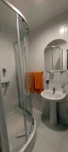 Sky High Airport 200 meters from the terminal - 44