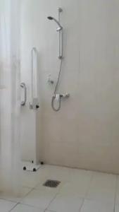 Sky High Airport 200 meters from the terminal - 50