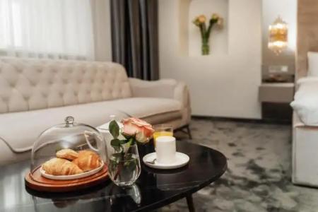 Royal Boutique Vilnius Gates of Dawn - 59