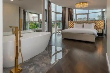 Royal Boutique Vilnius Gates of Dawn - 141