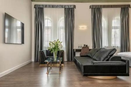 Royal Boutique Vilnius Gates of Dawn - 113