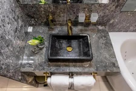 Royal Boutique Vilnius Gates of Dawn - 147