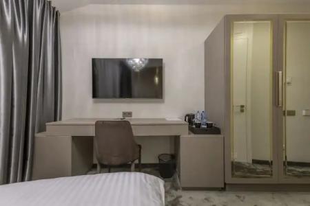 Royal Boutique Vilnius Gates of Dawn - 71