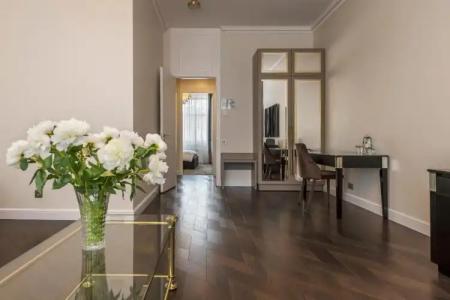 Royal Boutique Vilnius Gates of Dawn - 7