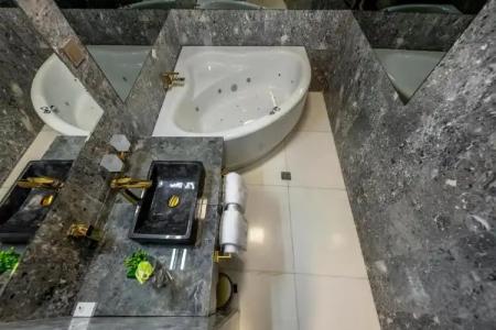 Royal Boutique Vilnius Gates of Dawn - 149