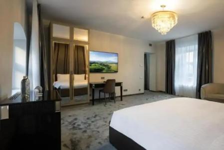 Royal Boutique Vilnius Gates of Dawn - 100