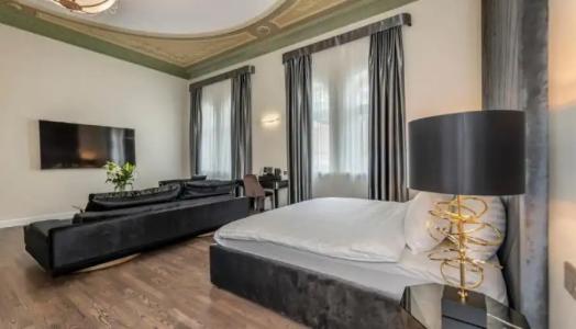 Royal Boutique Vilnius Gates of Dawn - 136