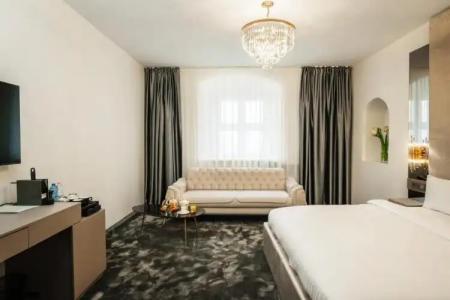 Royal Boutique Vilnius Gates of Dawn - 57