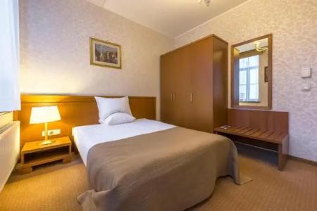 Artis Centrums - 100