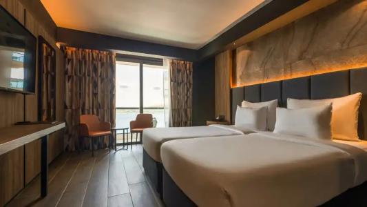 AX Seashells Resort - 3