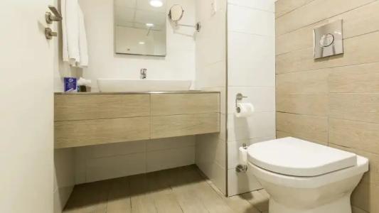 AX Seashells Resort - 17