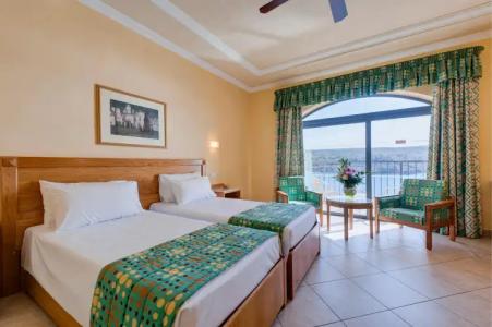 Paradise Bay Resort - 2