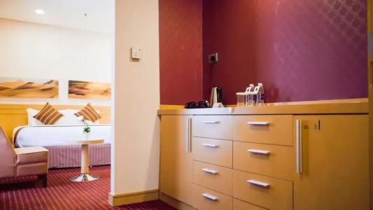 City Seasons & Suites Muscat - 76