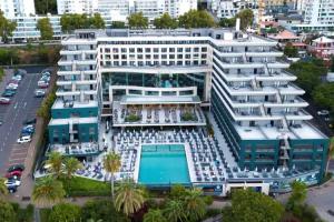 Отель «Enotel Lido - All Inclusive», Фуншал