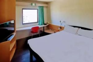 Hotel «ibis Leiria Fatima», Лейрия