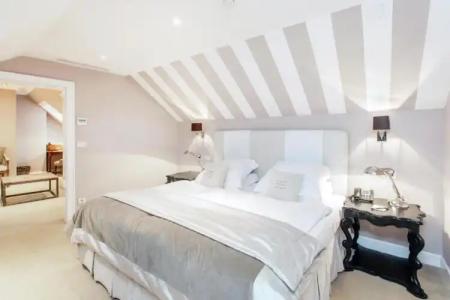 Lesar Angel - Member of Hips - 76