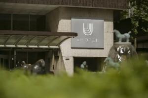 Uhotel, Любляна