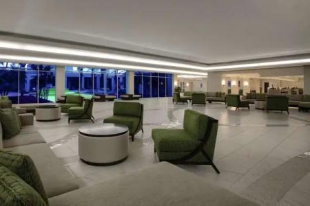 DoubleTree by Hilton at the Entrance to Universal Orlando - 1