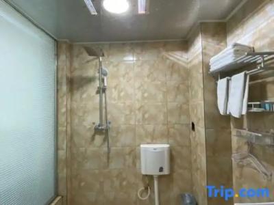 The Golden Ville Boutique and Spa - 100