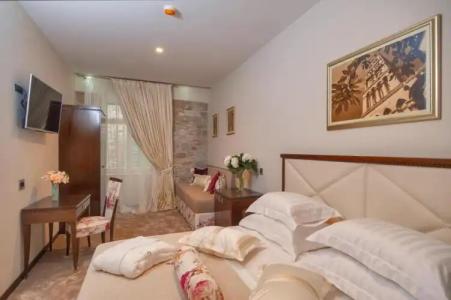 Heritage Antique Split - 9