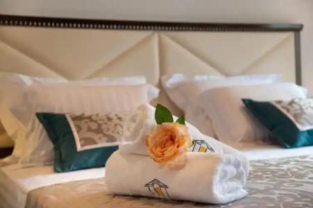 Heritage Antique Split - 38