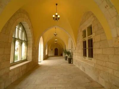 St. George’s Cathedral Pilgrim Guesthouse – Jerusalem - 11