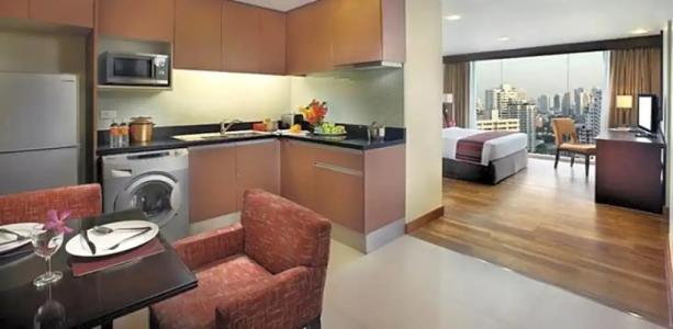 Lohas Residences Sukhumvit - 114