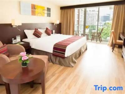 Lohas Residences Sukhumvit - 128