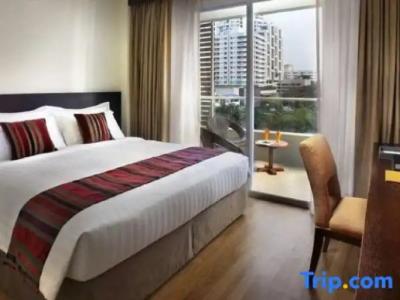 Lohas Residences Sukhumvit - 129