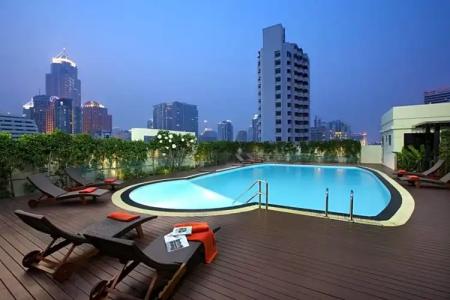 Lohas Residences Sukhumvit - 174