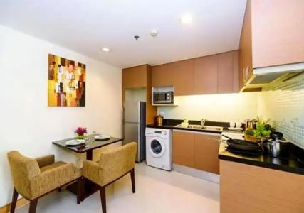 Lohas Residences Sukhumvit - 170