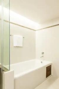 Column Bangkok - Sha Extra Plus - 221