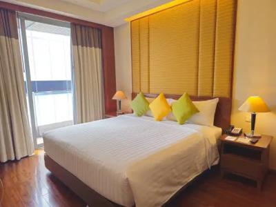 Column Bangkok - Sha Extra Plus - 144