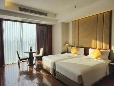 Column Bangkok - Sha Extra Plus - 181