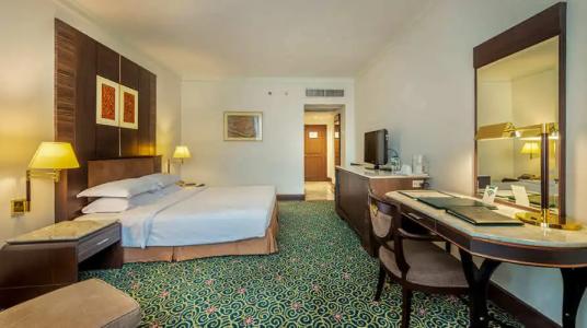 Ramada by Wyndham Bangkok Chaophya Park - 11