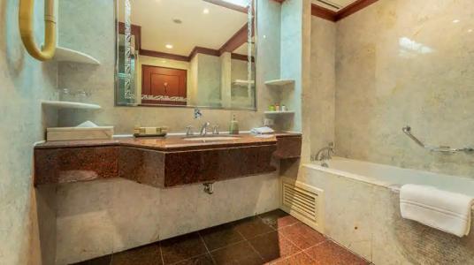 Ramada by Wyndham Bangkok Chaophya Park - 16