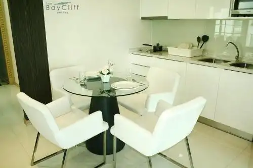 The Baycliff Residences - 17