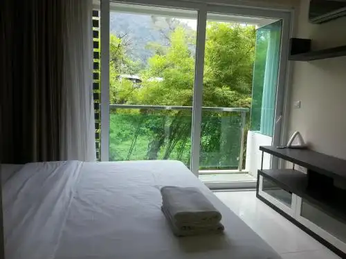 The Baycliff Residences - 1