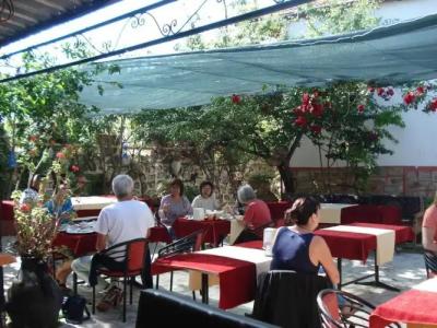 Sezgin Boutique - 13