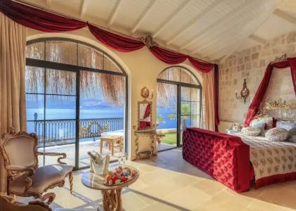 Lukka Exclusive – Adult Only +12 - 82