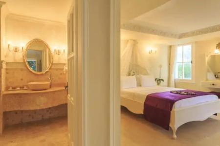 Lukka Exclusive – Adult Only +12 - 3