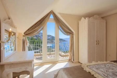 Lukka Exclusive – Adult Only +12 - 124