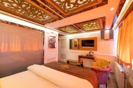 Holiday Business - 3