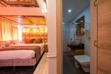 Holiday Business - 23