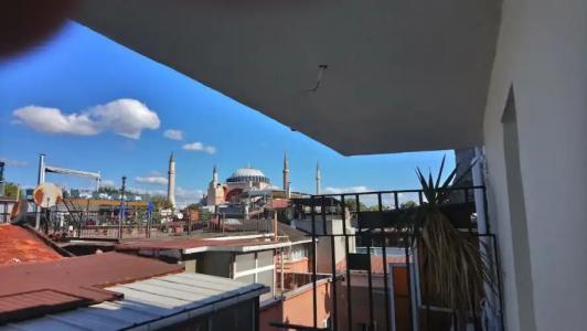 Cosmopolitan Park - 35